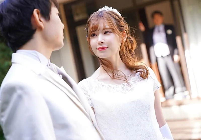 Bố anh xã xoạc người tình của con trai ngay sau lễ cưới của con trai